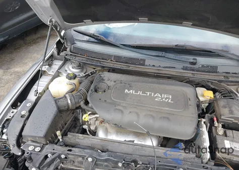 2015 Chrysler 200 Limited z USA, uszkodzony, nr VIN 1C3CCCAB7FN536823